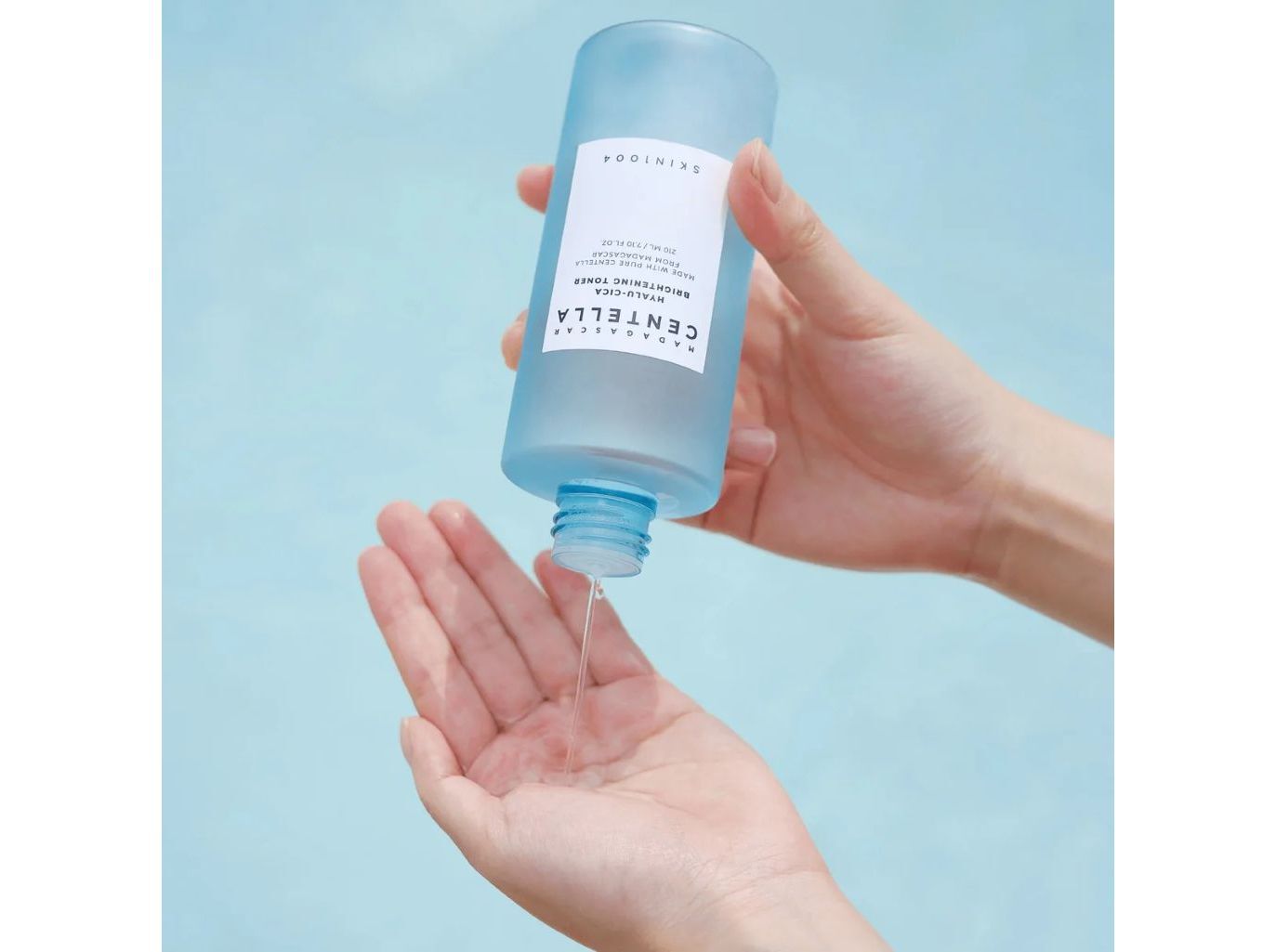 T&Oacute;NICO SKIN1004 CENTELLA HYALU-CICA 210ML image number 1