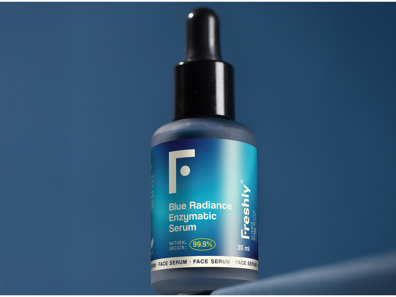 S&Eacute;RUM FRESHLY BLUE RADIANCE 30ML image number 1