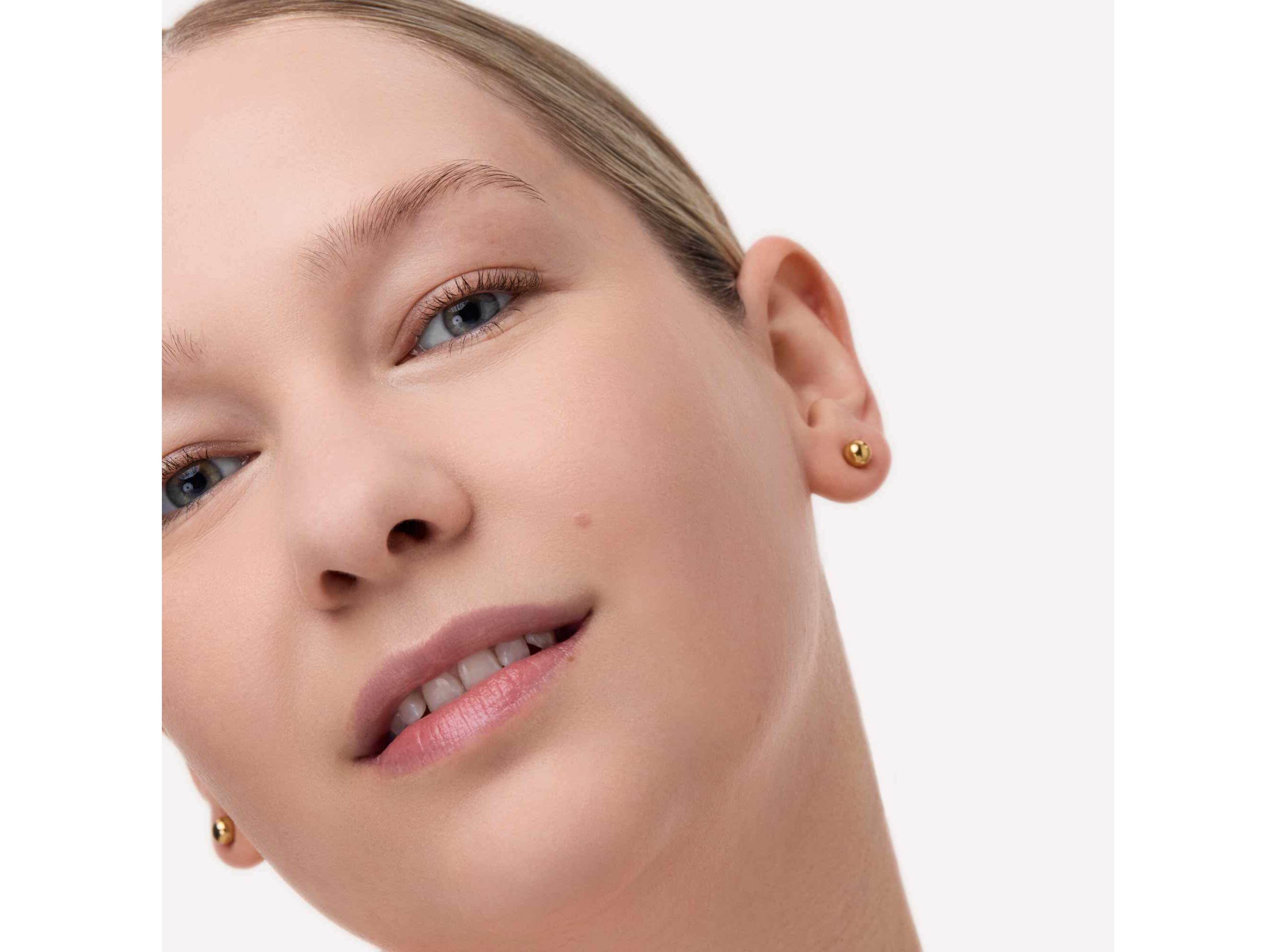 FIXA&Ccedil;&Atilde;O CATRICE BRIGHT&BLUR SETTING POWDER 8G image number 4