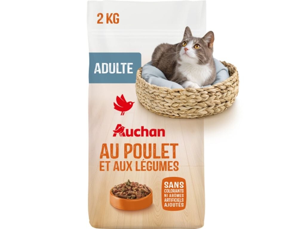 RA&Ccedil;&Atilde;O PARA GATO ADULTO AUCHAN FRANGO E LEGUMES 2KG image number 0