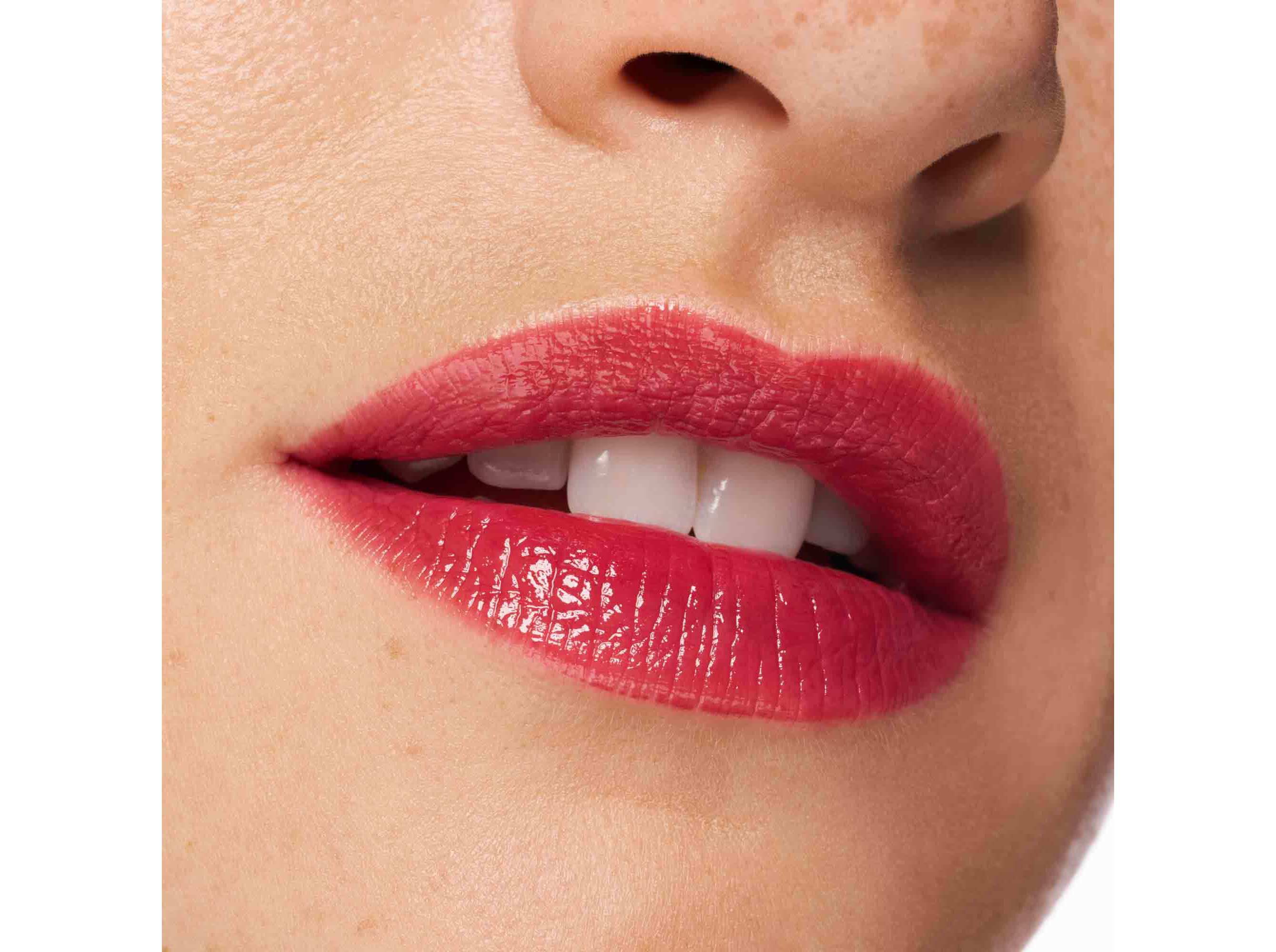 LIP TINT ESSENCE HYDRA KISS 03 image number 4