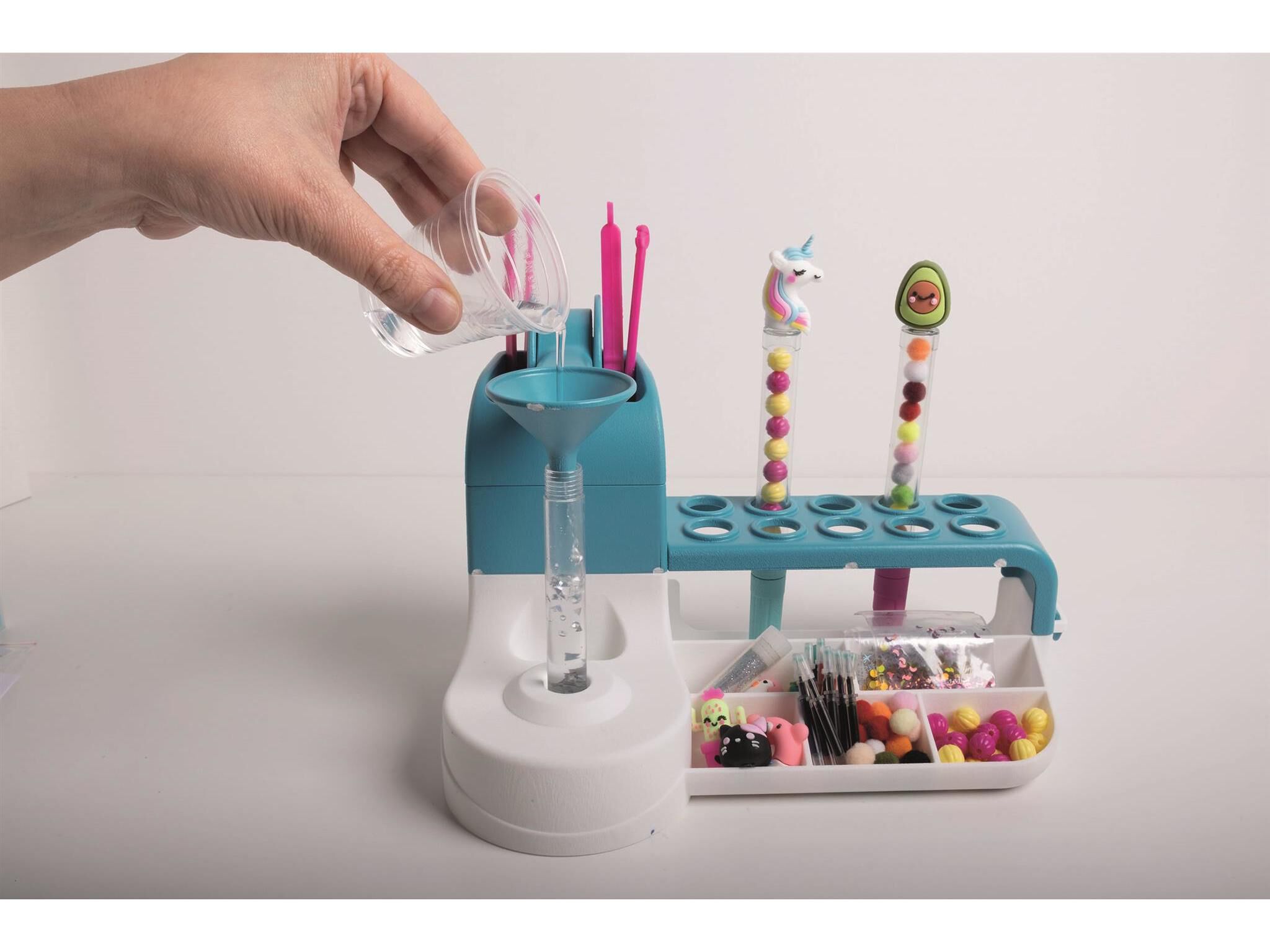 ATELIER DE CANETAS CLEMENTONI IDEA image number 2