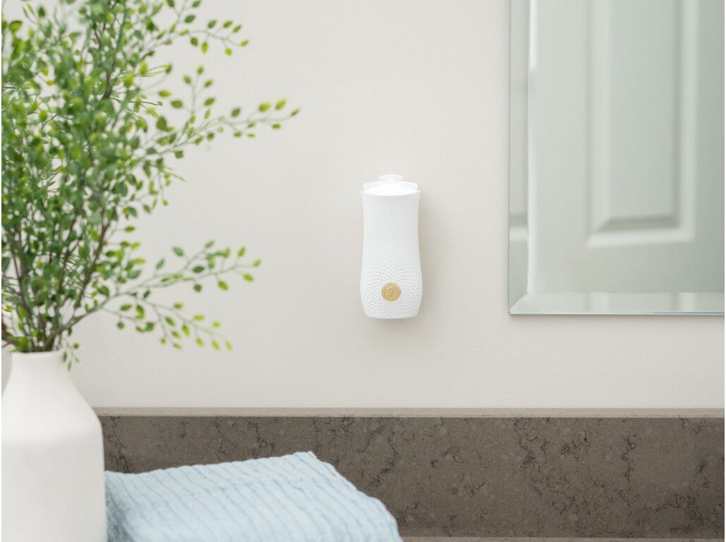 AMBIENTADOR GLADE TOUCH&FRESH RECARGA BERRY SPLASH 10ML image number 3