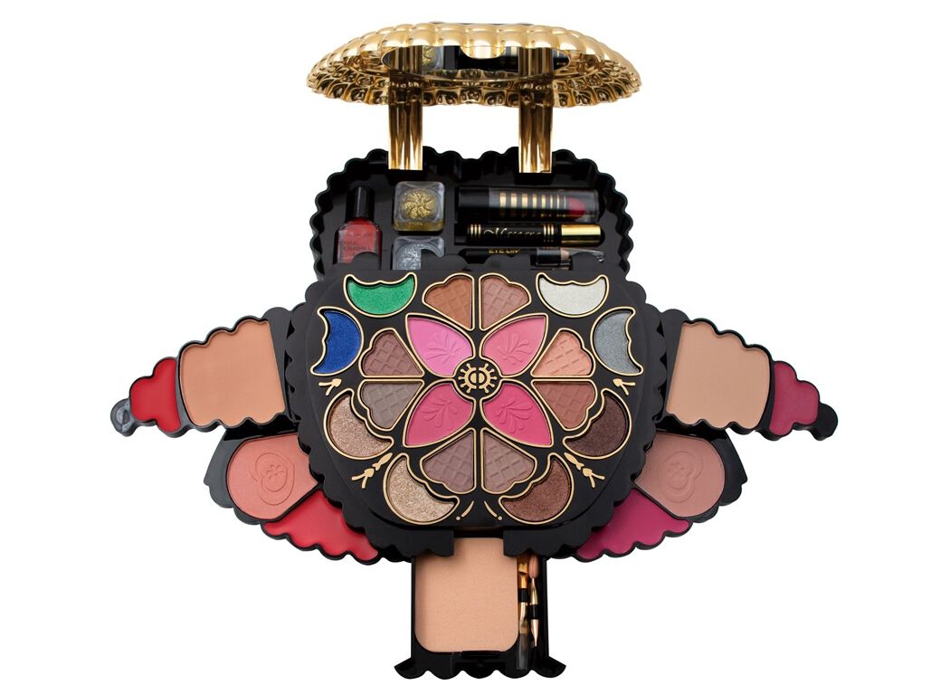 CONJUNTO MAQUILHA GIRL POWER CORA&Ccedil;&Atilde;O POK1856