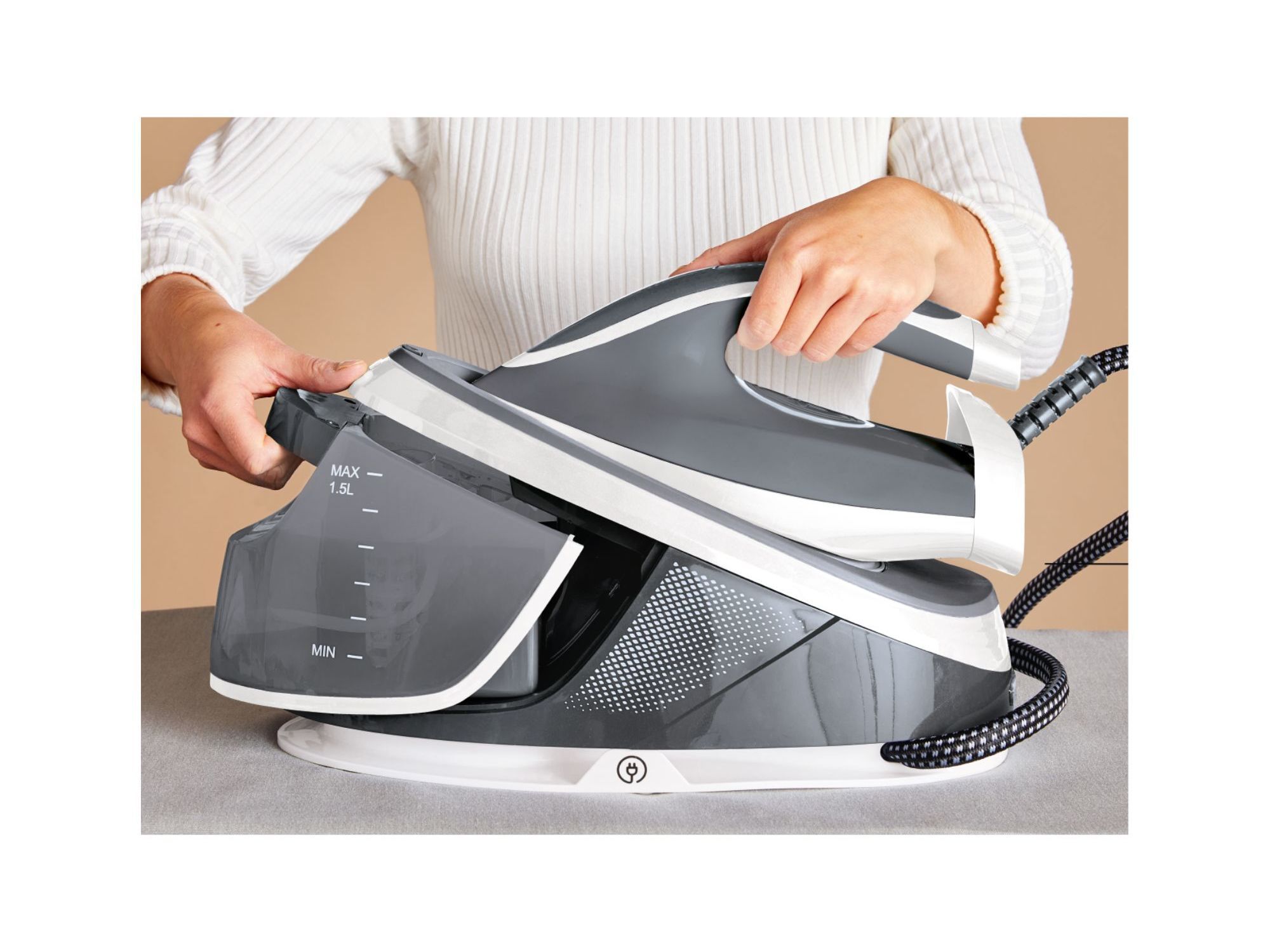 FERRO COM CALDEIRA QILIVE Q.5702 3000W 8BARES image number 1