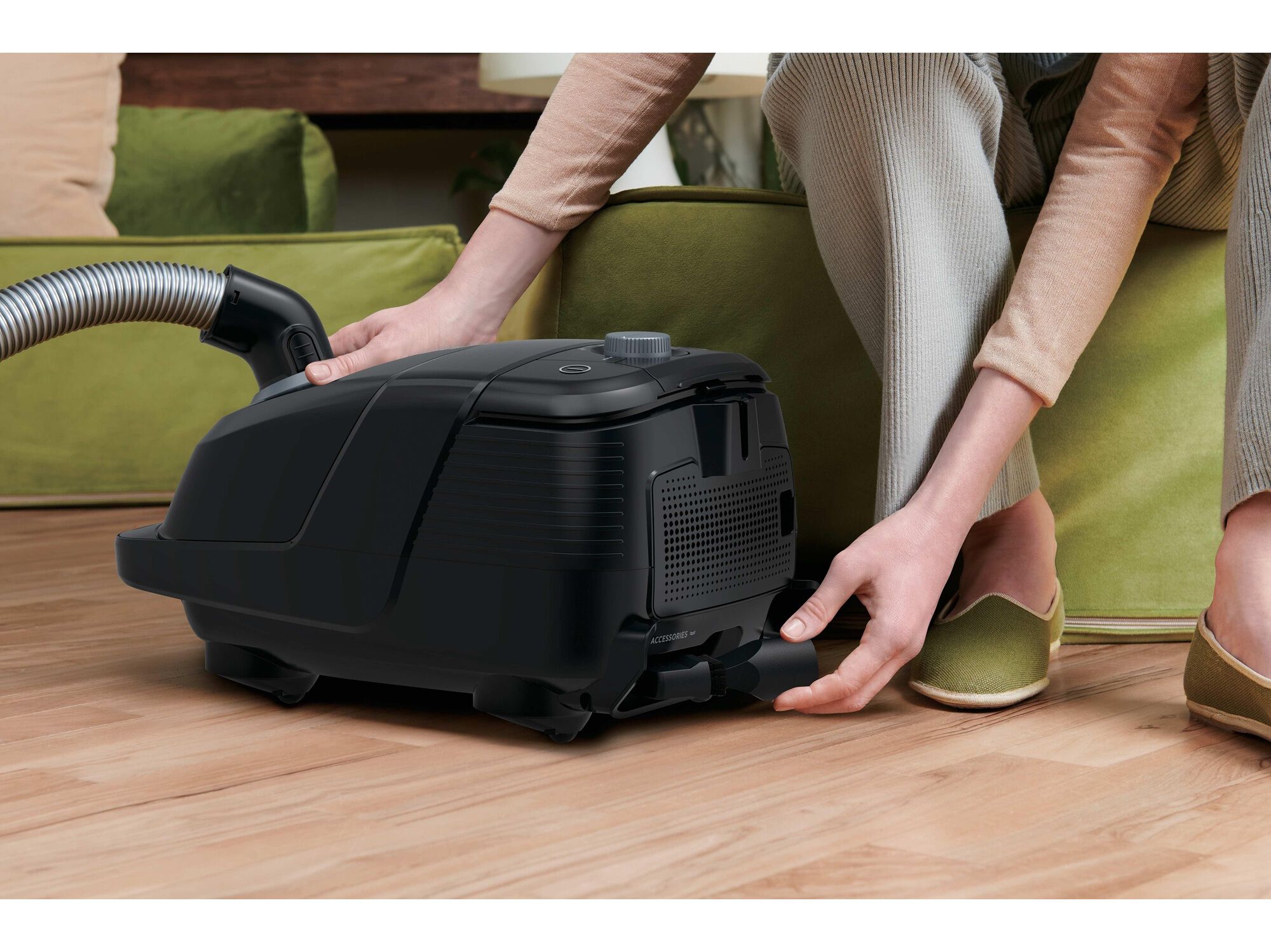 ASPIRADOR C/SACO HOOVER HE410H 011 850W 4.5L image number 16