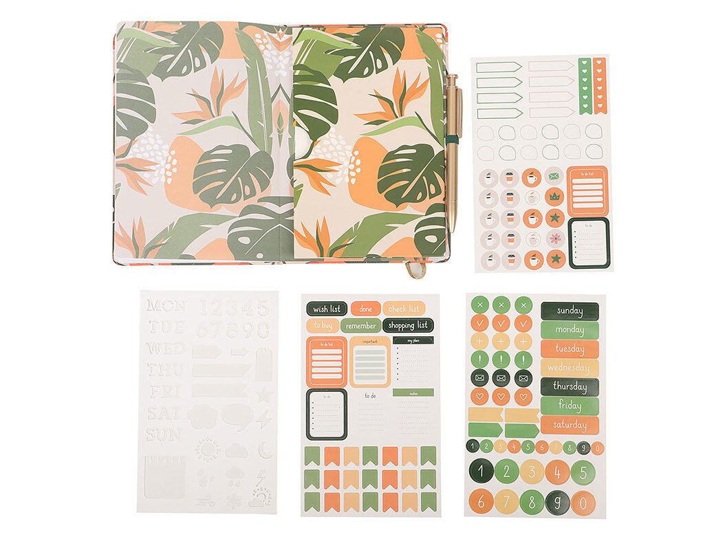 CADERNO A5 AUCHAN COM EL&Aacute;STICO E CANETA image number 1