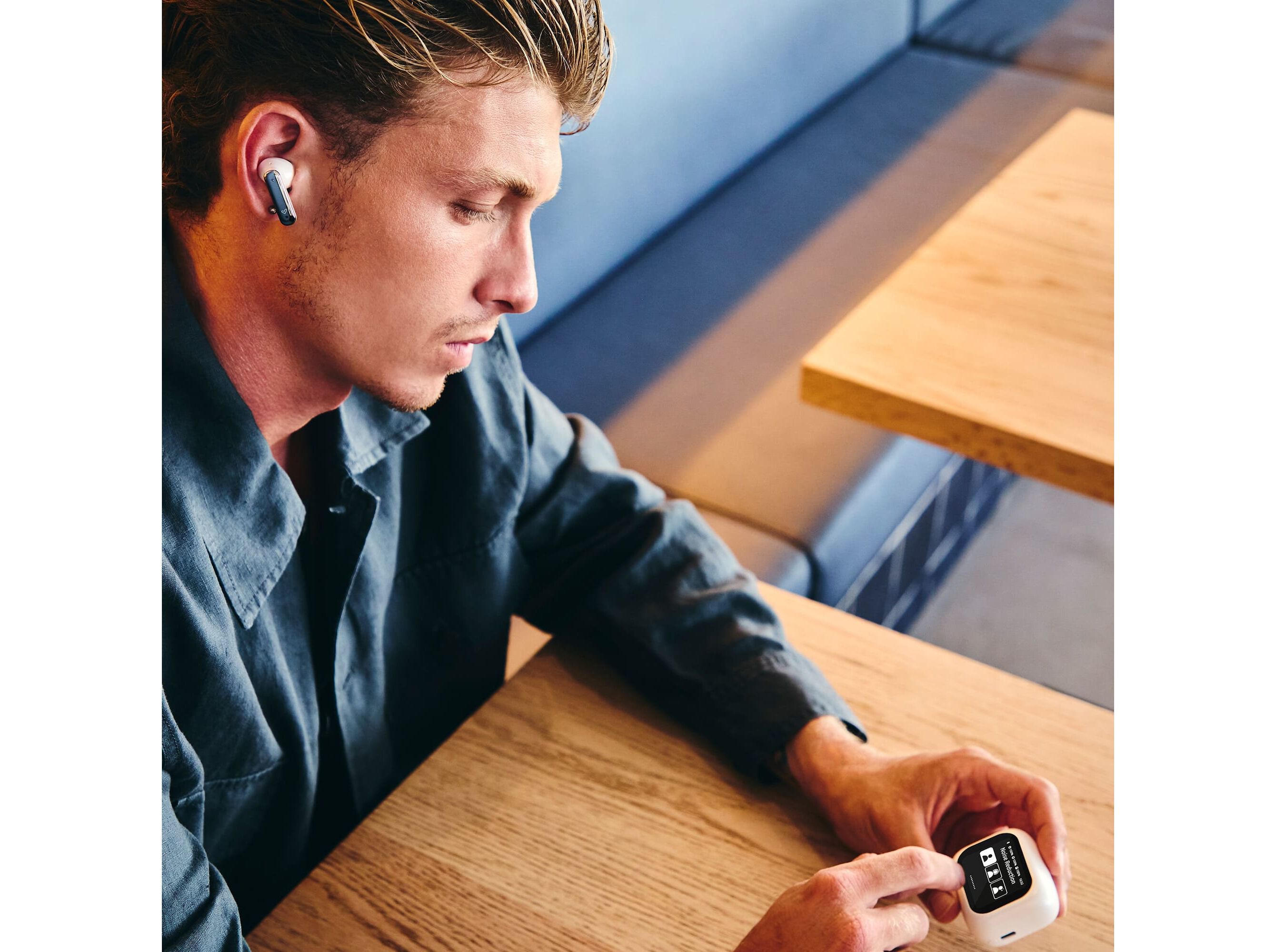 AURICULARES TWS ENERGY SISTEM SNOW SCREENSOUND BRANCO TWS image number 7