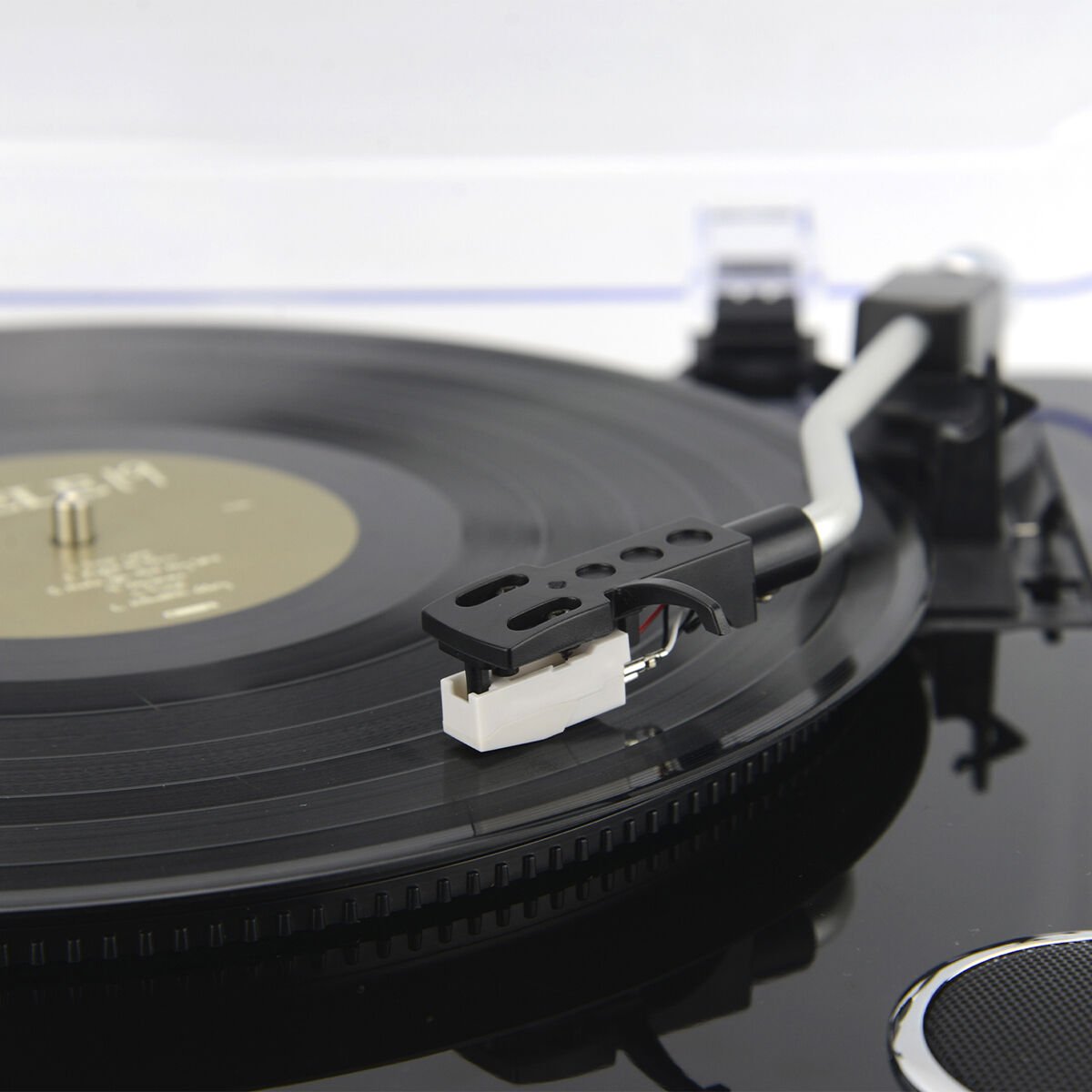 GIRA DISCOS AIWA GBTUR-120BKMKII PRETO image number 4