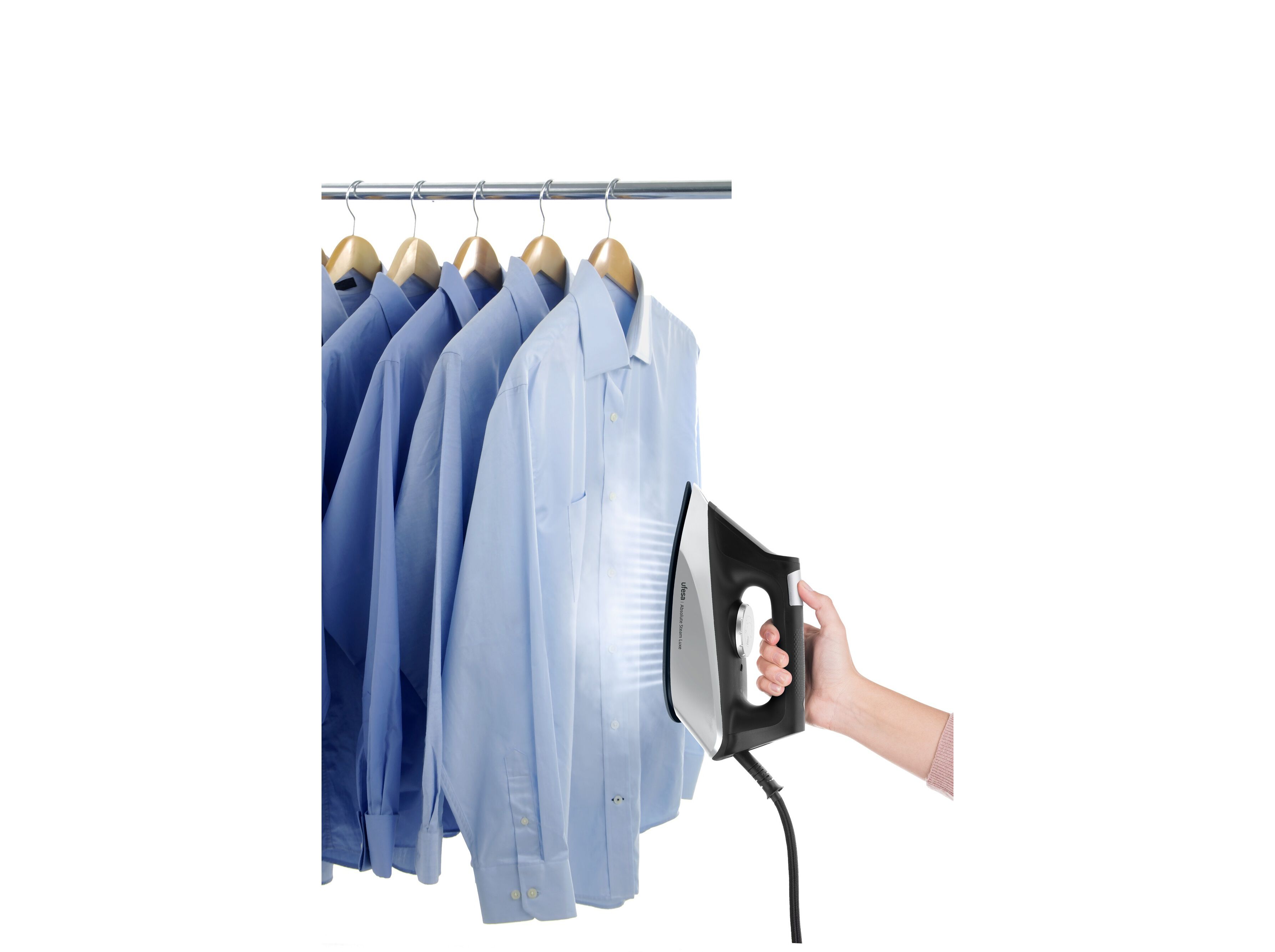 FERRO COM CALDEIRA UFESA ABSOLUTE STEAM LUXE 2400W AUTONOMIA ILIMITADA image number 4