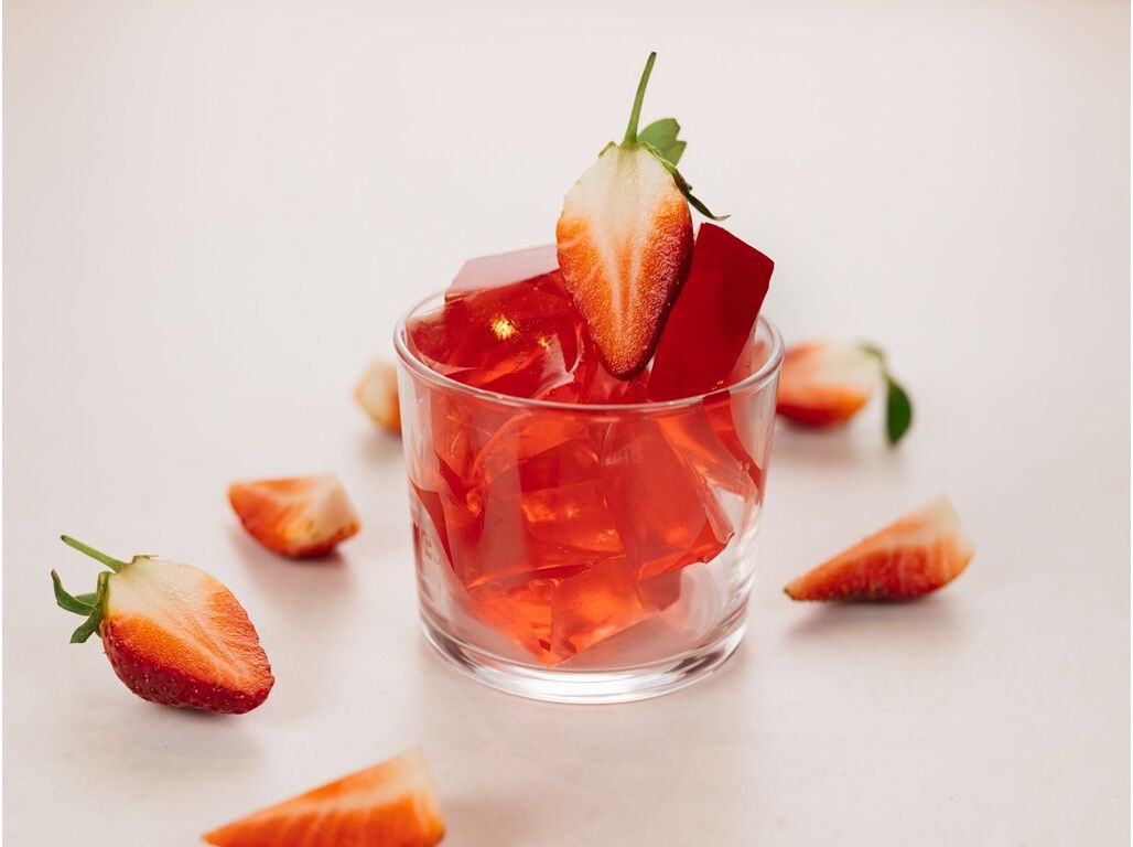 GELATINA MORANGO SEM A&Ccedil;&Uacute;CAR ADICIONADO SABORES AUCHAN150 G image number 2