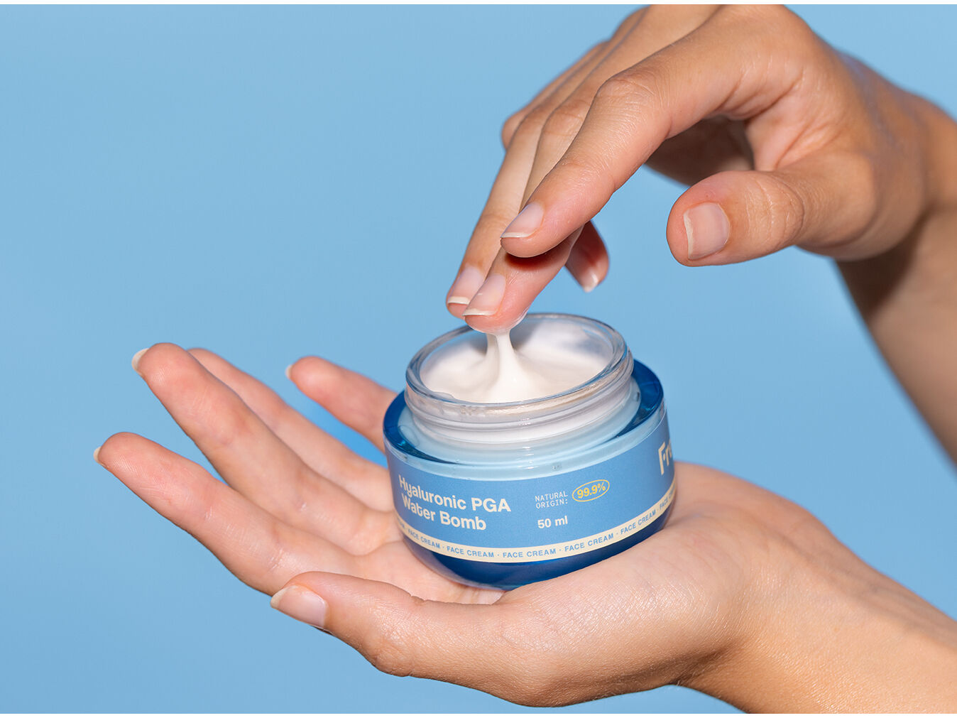 CREME HIDRATANTE FRESHLY HYALURONIC PGA WATER BOMB 50ML image number 1