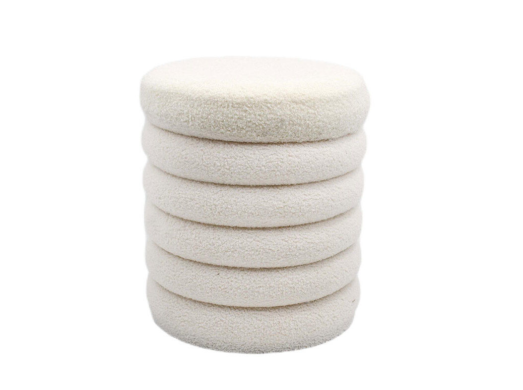 PUFF EM PEL&Uacute;CIA ACTUEL BEGE CL 37X37X42CM