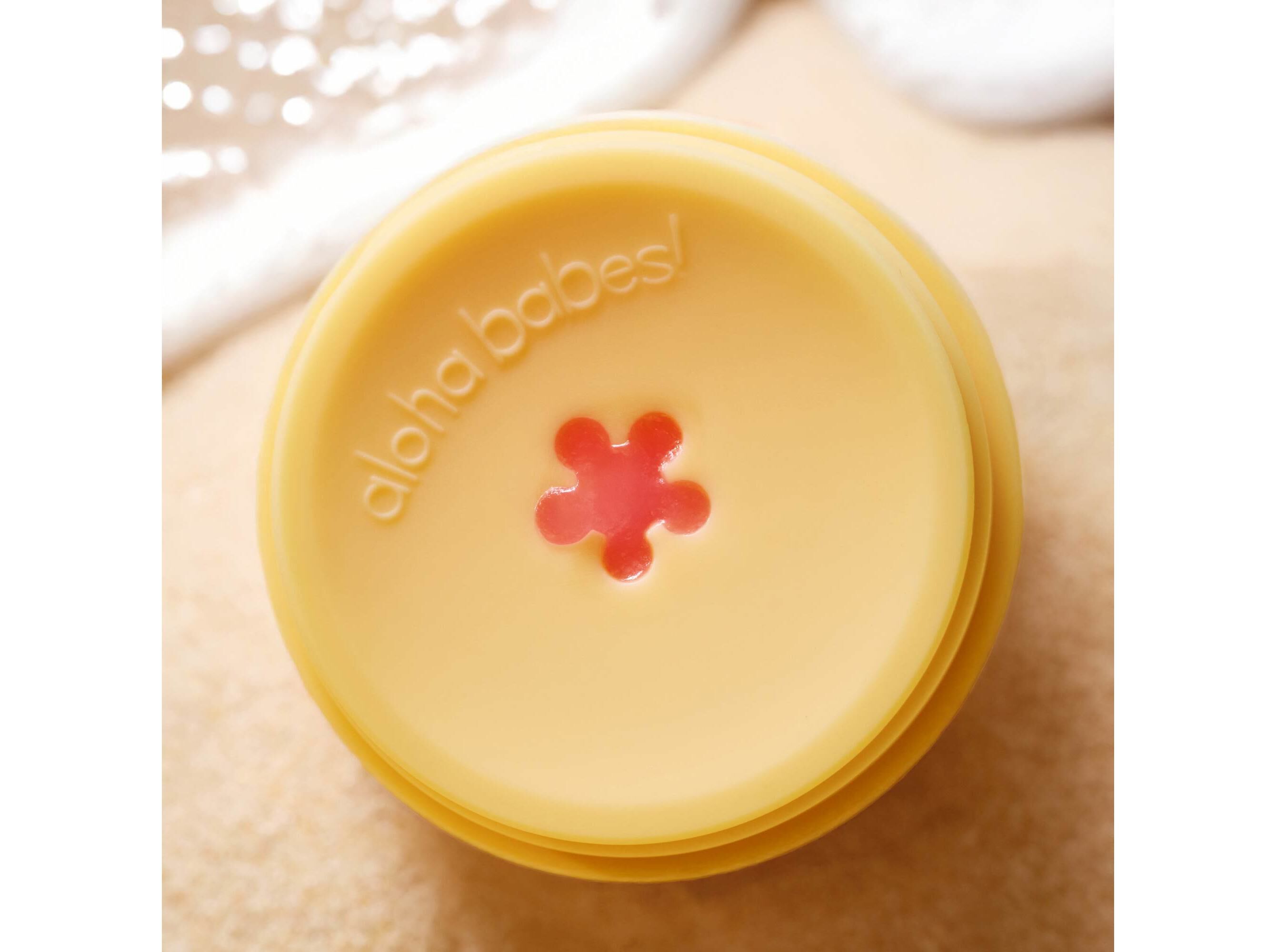 LIP BALM ESSENCE ALOHA BABES! ROSA 12.8G image number 2