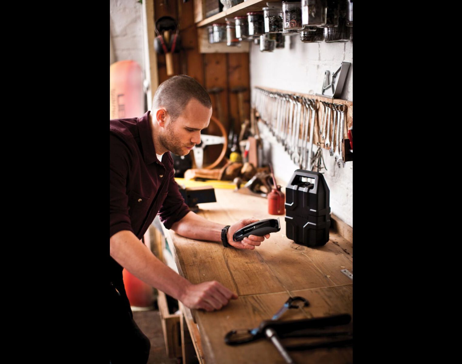 APARADOR DE CABELO SEM FIO REMINGTON HC5880 INDESTRUT&Iacute;VEL image number 17