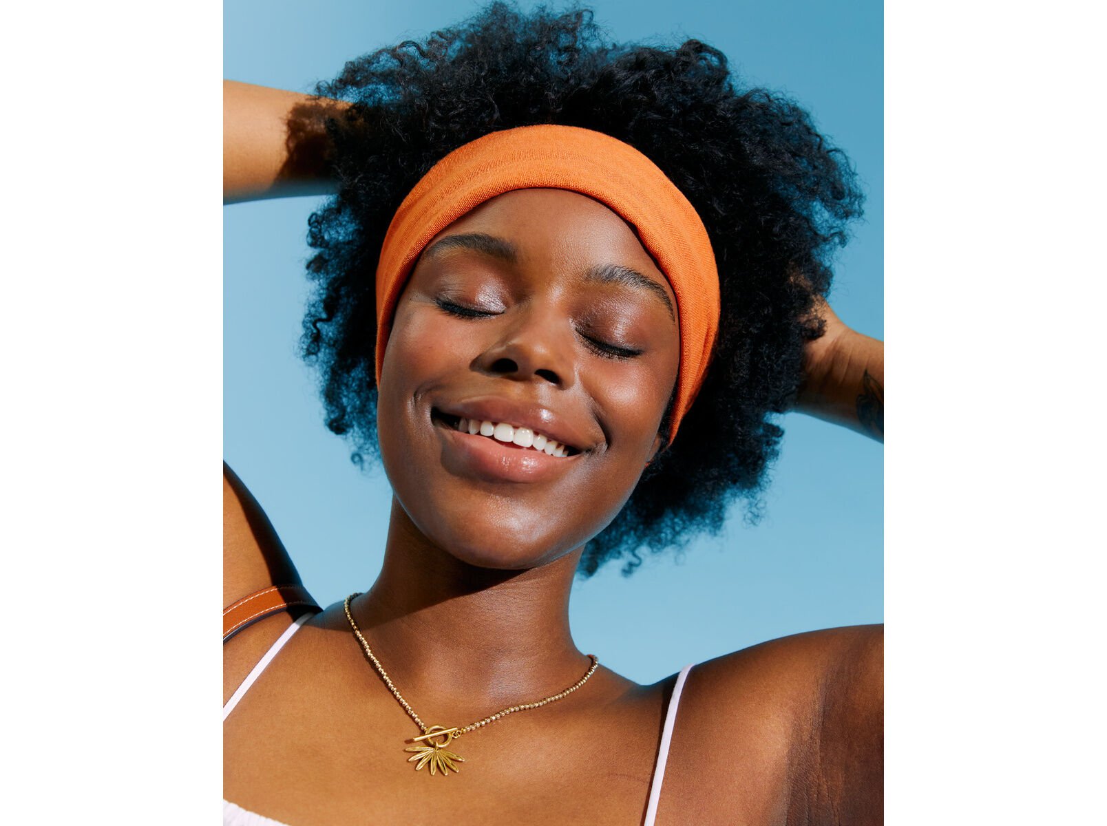 PROTETOR SOLAR NIVEA SUN FLU&Iacute;DO INVIS&Iacute;VEL FP50+ 50ML image number 2