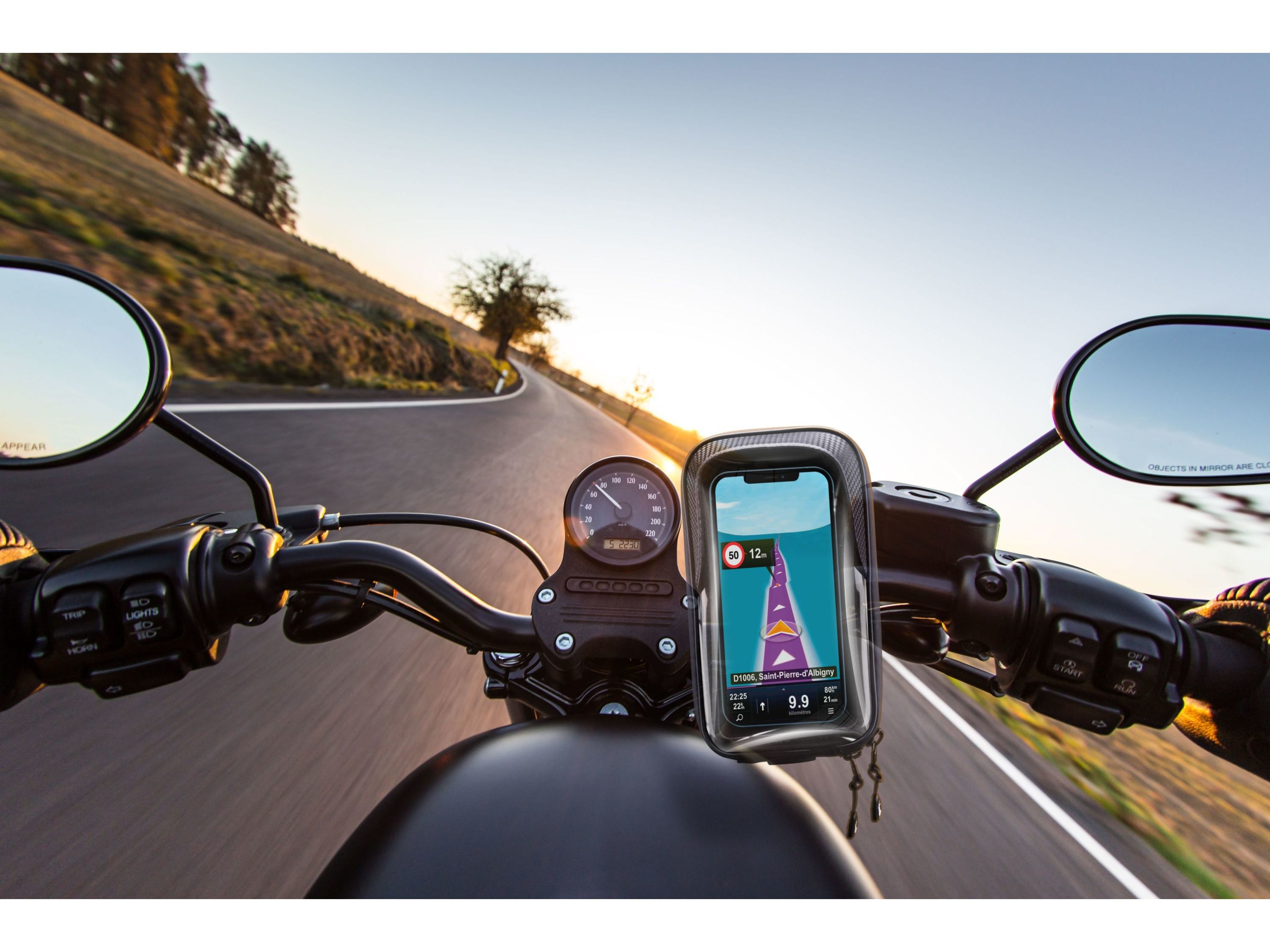 SUPORTE TELEM&Oacute;VEL PARA MOTO CELLULARLINE MOTOHOLDERCASEK 6.7" image number 3