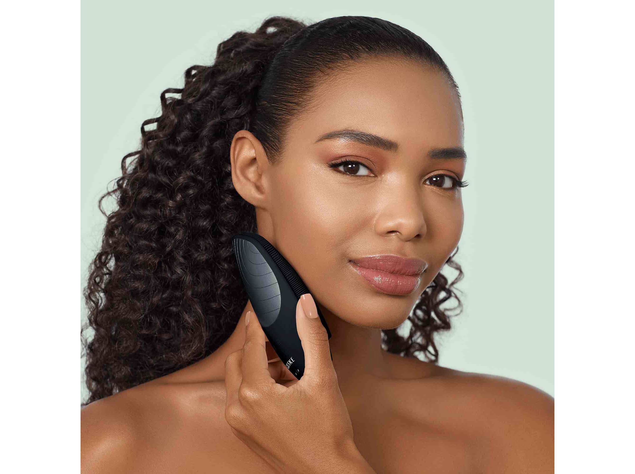 ESCOVA FACIAL GESKE THERMO 6EM1 PRETA image number 2